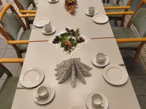 Herbstfrühstück mit anschließendem Basteln im November 2025